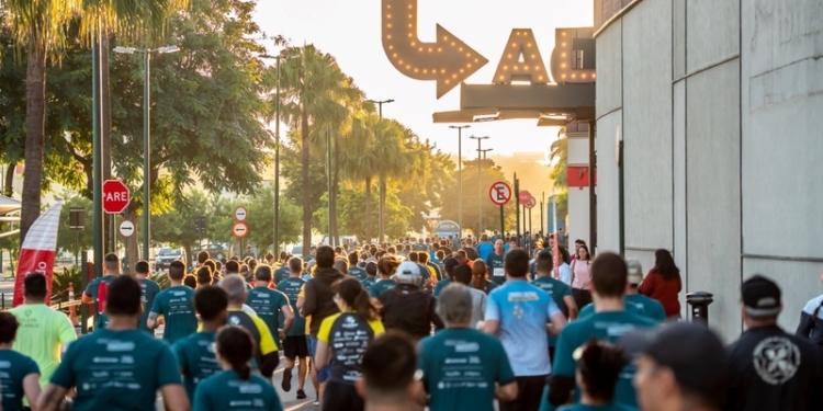 Circuito de corridas faz etapa no Parque Dom Pedro II, em Campinas