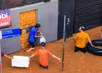 Chuvas no RS podem impactar em R$ 97 bi a economia nacional, aponta estudo da CNC