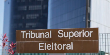 TSE cancela envio de servidores para acompanhar eleição na Venezuela