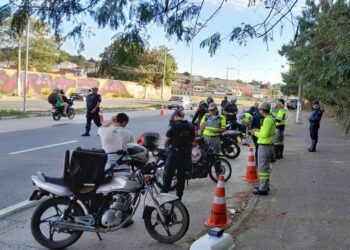 Motos somam quase 80% das autuações computadas em junho