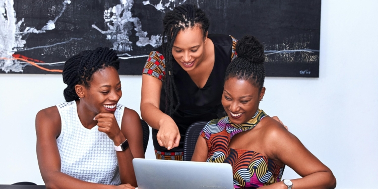 Sebrae-SP inicia programa gratuito de capacitação para empreendedoras negras