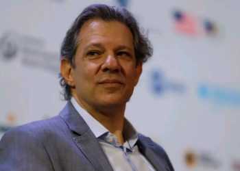 Governo anuncia contenção de R$ 15 bilhões do orçamento de 2024