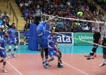 Vôlei Campinas: Derrota para o Sesi frustra torcedores na estreia de Bruninho