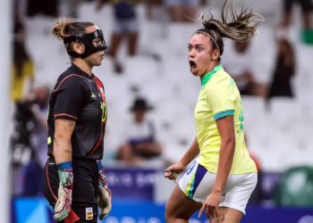 Futebol feminino do Brasil bate Espanha e disputa ouro olímpico