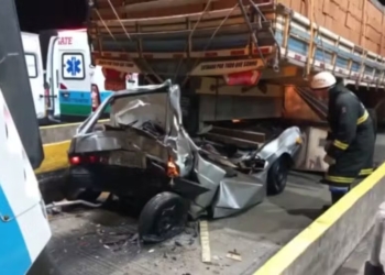 Família de Jaguariúna morre após carro ser prensado entre caminhões na Rodovia Dom Pedro I