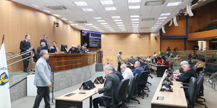 Câmara aprova projeto de transparência para habitação popular em Campinas