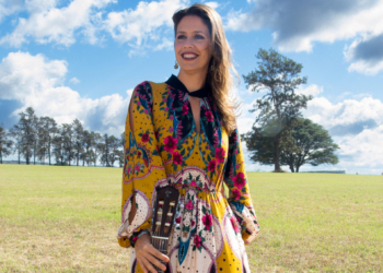 Música e prosa com Manu Saggioro e Levi Ramiro no encontro do projeto Arreuní!