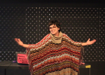 Quintal Garatuja apresenta espetáculo “Plástico, um mito contemporâneo”