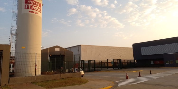 Coca-Cola FEMSA Brasil abre vagas temporárias em Sumaré