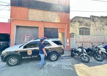 Polícia Civil prende sete e fecha central de golpes contra médicos em Campinas
