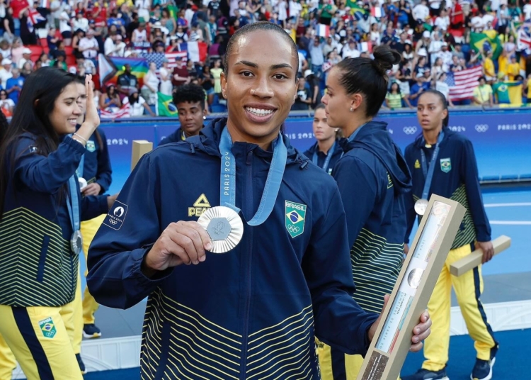 Prata no futebol e recorde no salto: o balanço da participação dos atletas de Campinas nas Olimpíadas