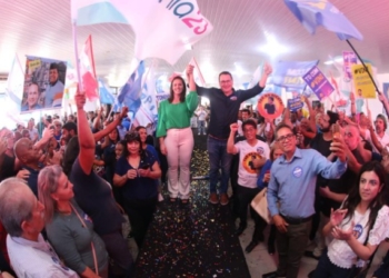 Rafa Zimbaldi oficializa disputa à prefeitura e anuncia Raquel Rímoli como vice