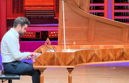 Conservatório Carlos Gomes terá apresentação do pianista Pedro Sperandio