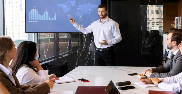 Práticas que te levarão a falar com autoconfiança e credibilidade – por Cecília Lima