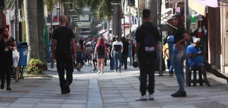 Acic projeta crescimento de 3,97% nas vendas físicas na RMC para o Dia dos Pais