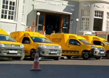 Correios mantém operações após trabalhadores entrarem em greve