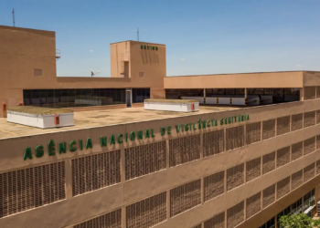 Anvisa proíbe venda de lotes de balas da Dori por risco de Salmonella