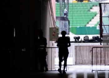 Polícia detém jovem que planejava atentado em show de Taylor Swift em Viena