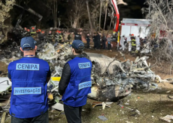 Cenipa diz ter recuperado gravações das caixas-pretas do avião que caiu em Vinhedo