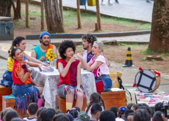 Praça em Barão Geraldo terá espetáculo sobre avós e oficina cultural