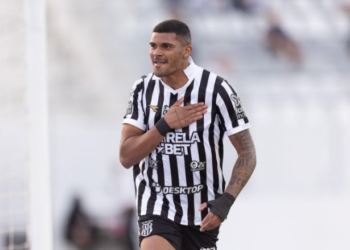 Ponte Preta sofre, mas Jeh garante vitória apertada sobre o Avaí