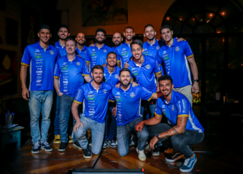 Vôlei Renata apresenta elenco; estreia oficial do time será no sábado