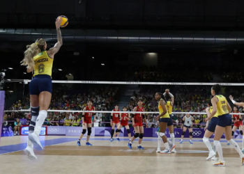 Brasil supera Japão no vôlei feminino e avança às quartas de final