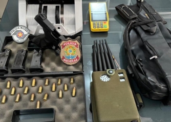 Operação desarticula grupo ligado a roubos violentos de cargas na região