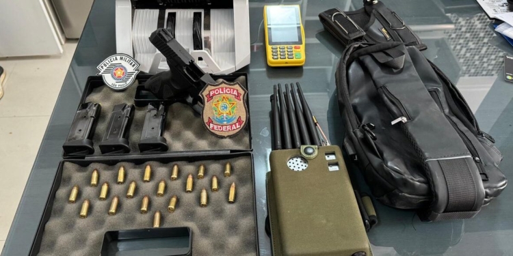 Operação desarticula grupo ligado a roubos violentos de cargas na região