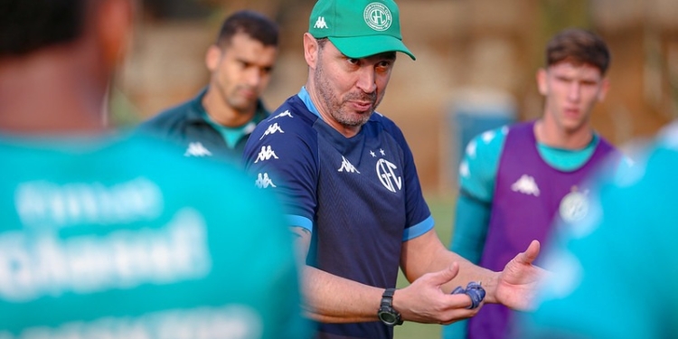 Após tropeço, Guarani trabalha contra as oscilações