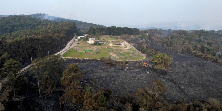 Suspeito de provocar incêndio no Pico das Cabras é detido
