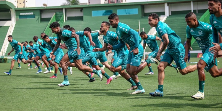 Guarani pega o Paysandu para retomar o caminho da reação