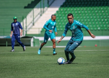 Lesões desafiam o Guarani; Luan Dias vira preocupação