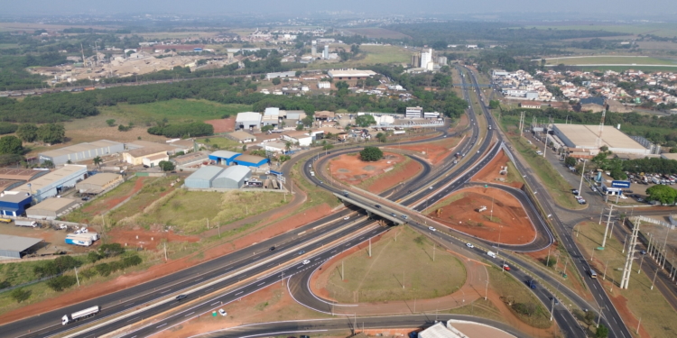 Trevo do Laranjão, em Paulínia, terá obras de drenagem neste sábado