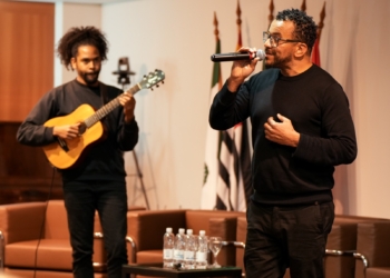 Onde a música toca, a vida floresce – por Kátia Camargo