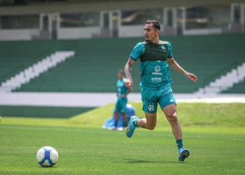 Guarani joga com nova chance de deixar a lanterna da Série B