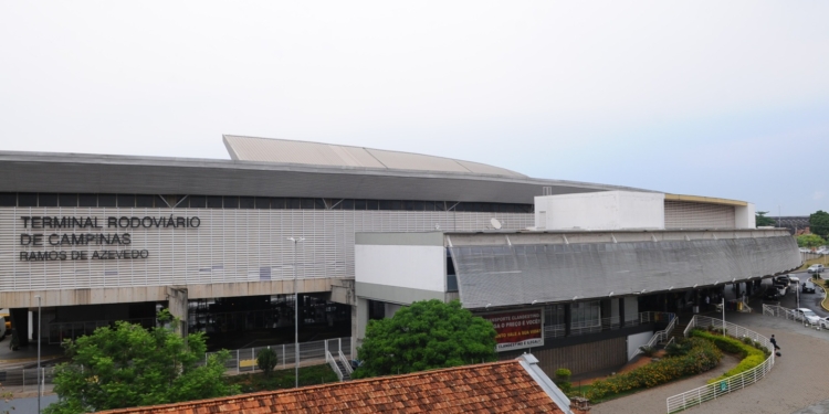 Corpo de homem com sinais de espancamento é encontrado ao lado da rodoviária de Campinas