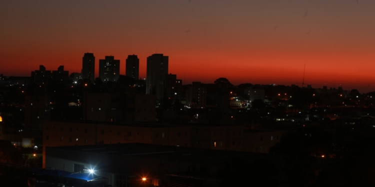 Onda de calor: umidade do ar poderá ficar abaixo dos 30% em Campinas