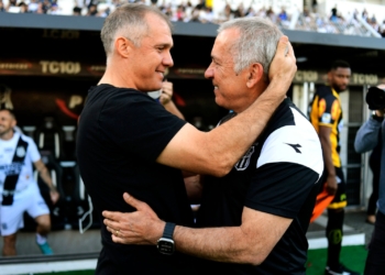 Em reencontro de pai e filho à beira do campo, Ponte tenta impedir liderança do Novorizontino