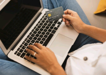 Artigo – ‘Chargeback’ por fraude: o prejuízo é do consumidor? – por Laura Falsarella