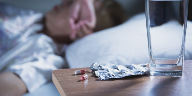 Artigo – Insônia: novo foco de lucro contínuo das farmacêuticas – por Isabel Braga