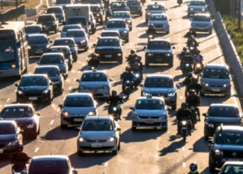 1,4 milhão de veículos com débitos de IPVA de 2021 a 2024 recebem notificação