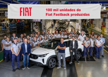 Fiat Fastback ultrapassa 100 mil unidades produzidas no Brasil