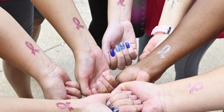 Outubro Rosa: programação reúne serviços e atividades culturais em Campinas