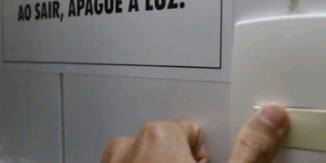 Energia elétrica puxa queda de preços em agosto, diz IBGE