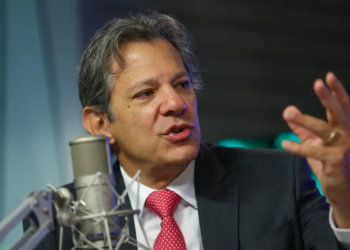 “Chegou a hora de colocar ordem nisso”, diz Haddad sobre bets