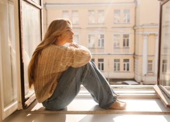 Setembro Amarelo: 5 atitudes para ajudar alguém em sofrimento