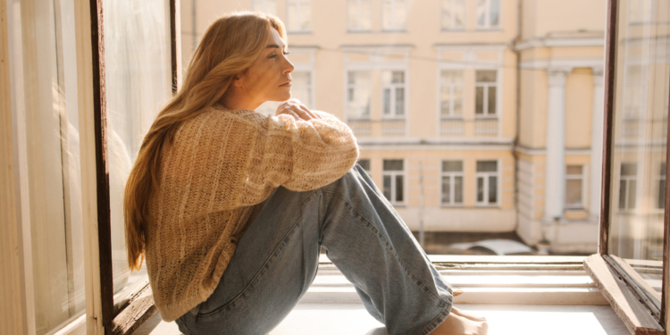 Setembro Amarelo: 5 atitudes para ajudar alguém em sofrimento