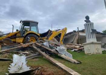 Primeiro Paço Municipal de Jaguariúna é demolido; novo projeto quer reunir secretarias