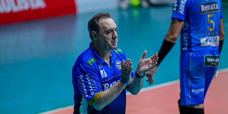 Vôlei Renata estreia em casa neste domingo na Superliga  